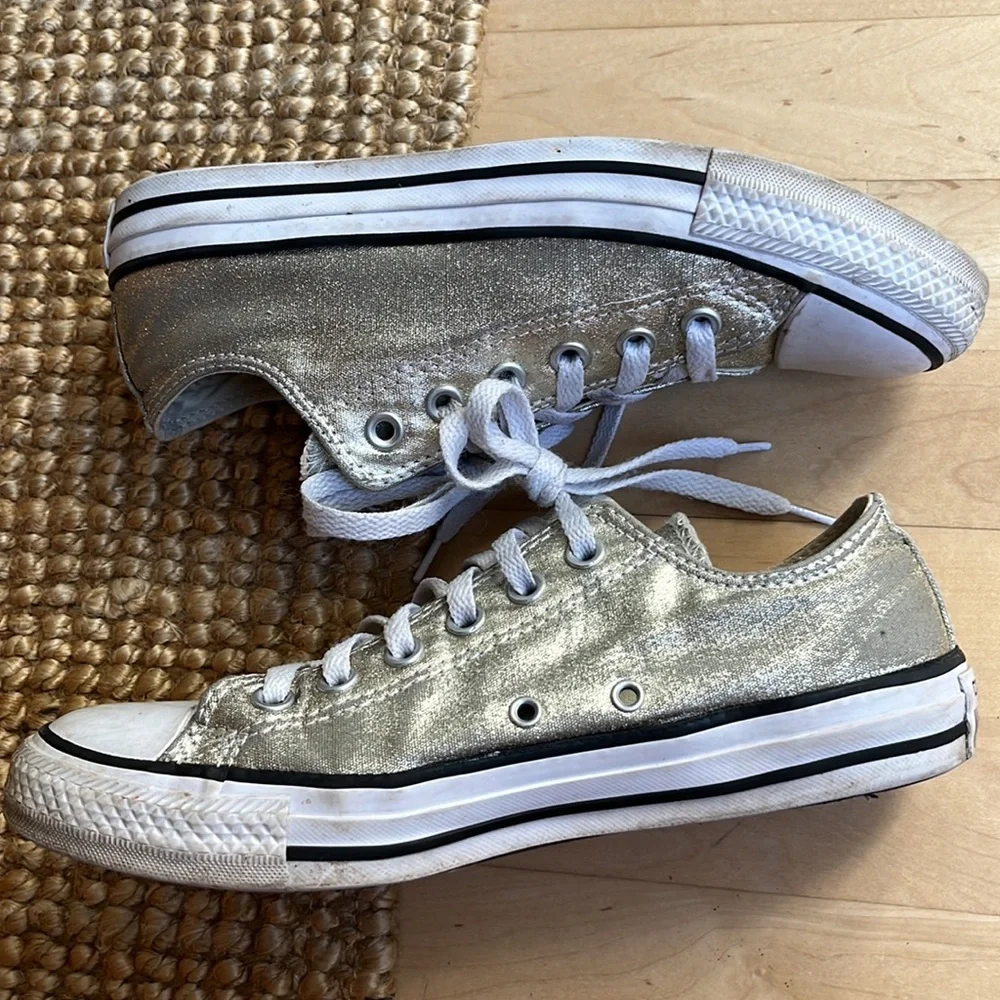 Unisex Converse All Star CTAS Ox Light Gold/White 153181F Men 6 Women 8 - Picture 3 of 11
